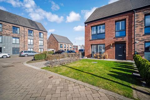 24 Cornfield Crescent, Edinburgh, EH4 4UF