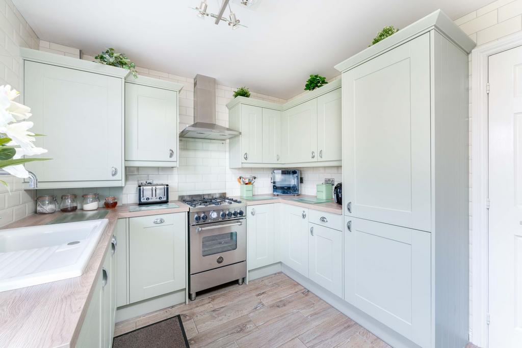Kitchen 2