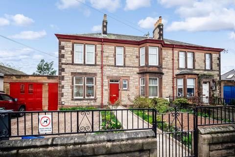 214 Duddingston Park South, Edinburgh, EH15 3EH