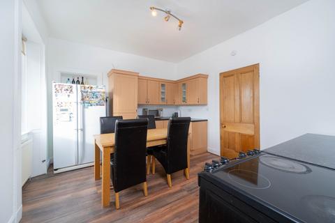 29b Grieve Street, Dunfermline, KY12 8DN