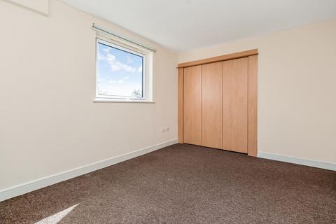 14/4 Ferry Gait Crescent, Edinburgh, EH4 4GR
