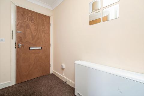 14/4 Ferry Gait Crescent, Edinburgh, EH4 4GR