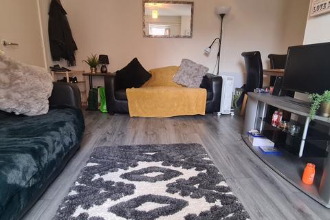 1 bedroom house to rent, Dene House Court, Leeds LS2