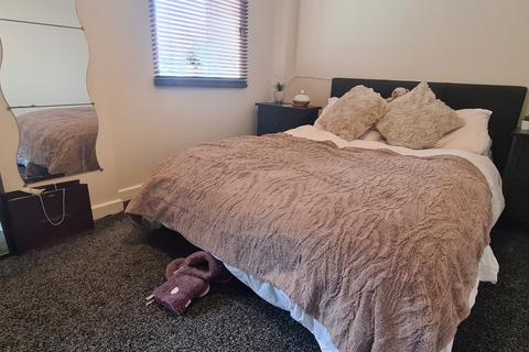 1 bedroom house to rent, Dene House Court, Leeds LS2