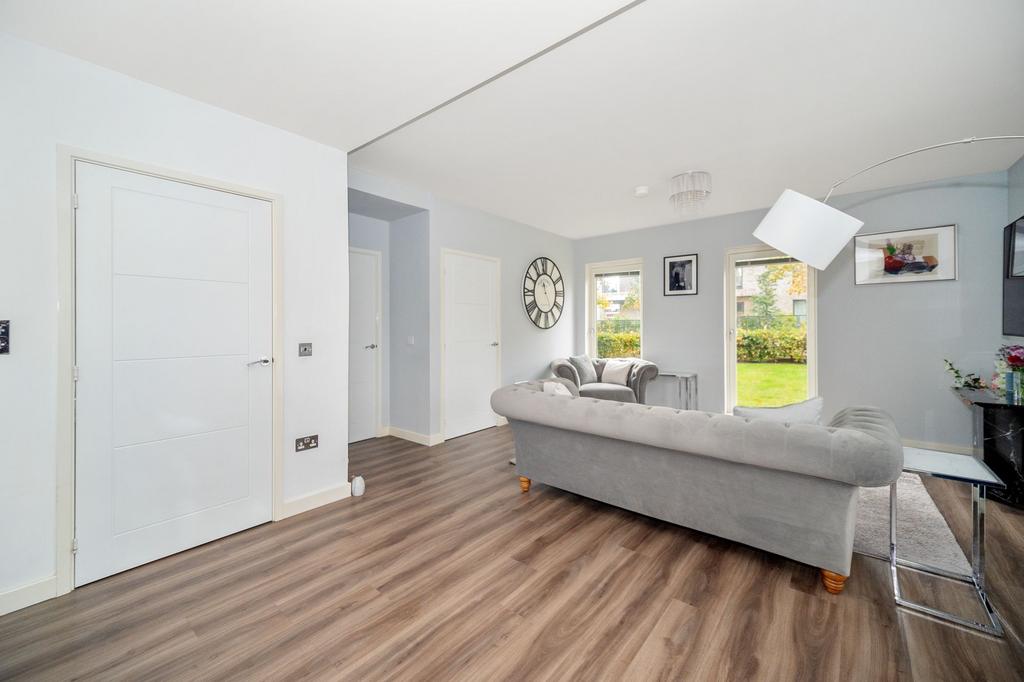 Lounge/Kitchen