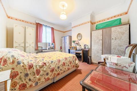 3 bedroom terraced house for sale, Shooters Hill, London