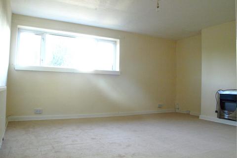 3 bedroom flat to rent, Whiteford Avenue, Dumbarton G82