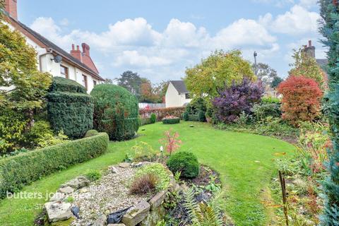 3 bedroom detached house for sale, High Street, Stafford