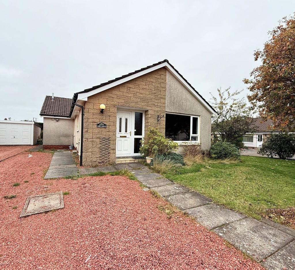 19 Birchfield Place, Dumfries DG1 4 SD - Braidwoods