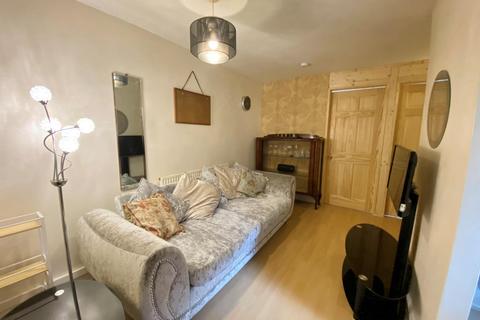undefined, Peel Close, Heslington