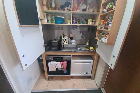 1 bedroom flat to rent, Hyde Park Road, Leeds LS6