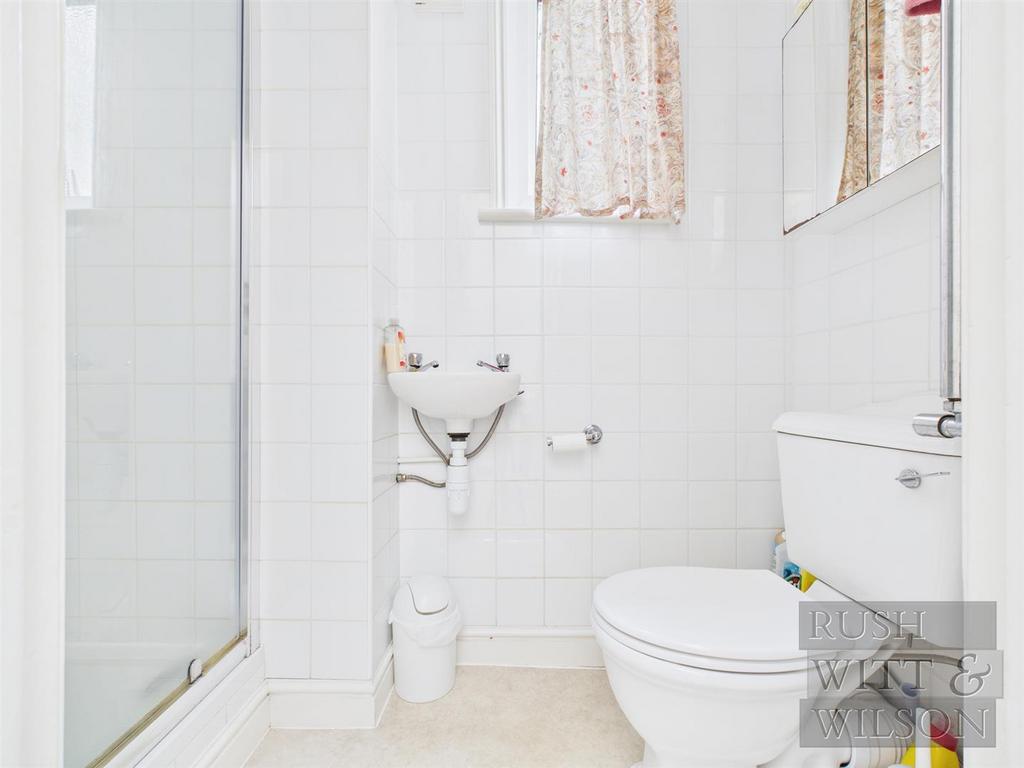 CAM03417 G0-PR0880-STILL015.jpg