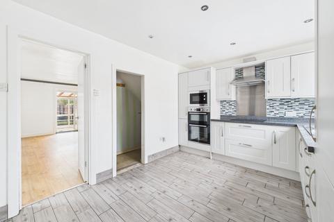 9 Bengal View, Greens Norton, Towcester, NN12 8BD