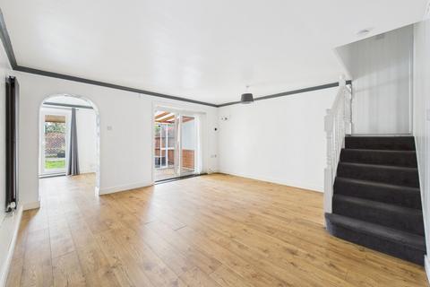 9 Bengal View, Greens Norton, Towcester, NN12 8BD