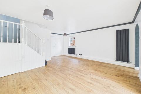 9 Bengal View, Greens Norton, Towcester, NN12 8BD