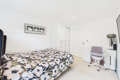 undefined, Boundary Drive, Wexham, Slough, Berkshire, SL2