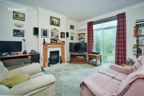 51 Wordsworth Drive, Sutton, SM3 8HE