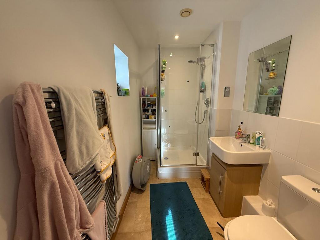 Ensuite