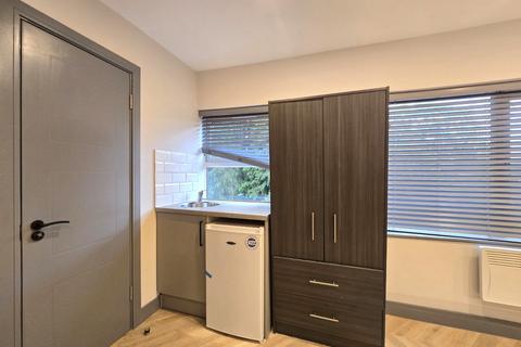 undefined, Dickens Avenue, Uxbridge UB8