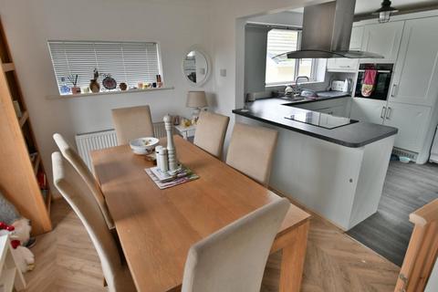 3 bedroom detached bungalow for sale, Hawk Close, Colehill, BH21 2NW