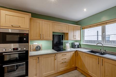 2 Bridge Road, Kirtlebridge, Lockerbie, DG11 3LX