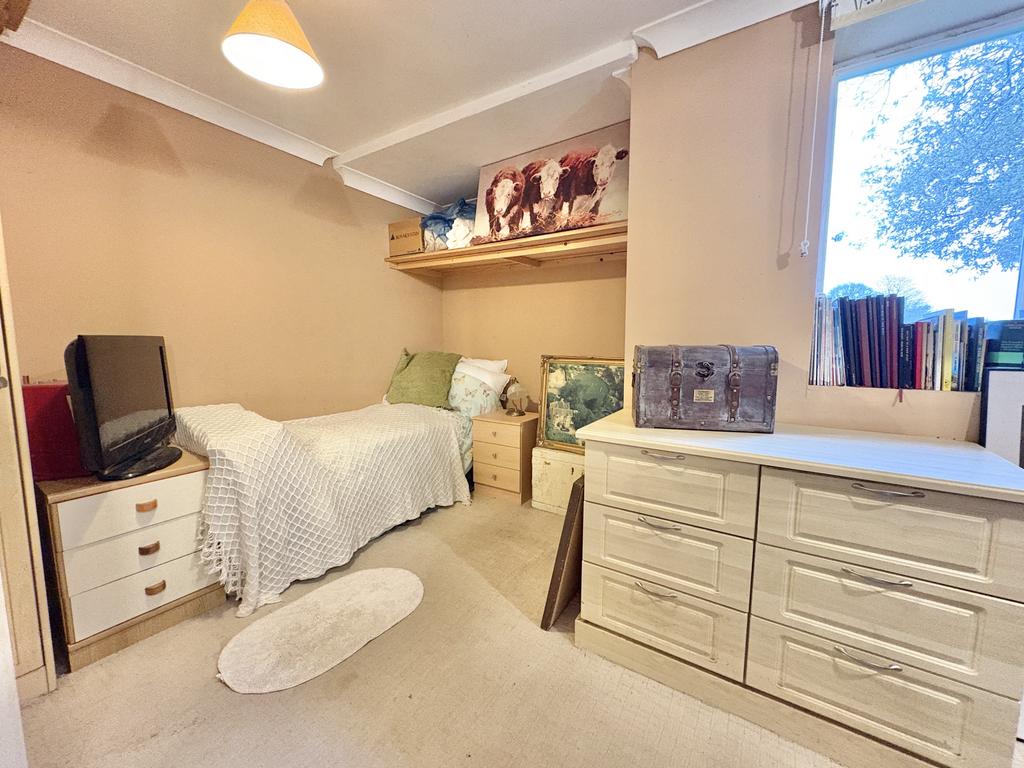 Front Bedroom 2
