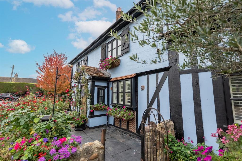 Hobbs Cottage-1.jpg