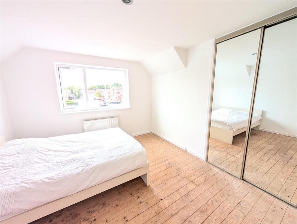 Master Bedroom.jpg