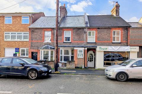 undefined, St Johns Road, Boxmoor, HP1
