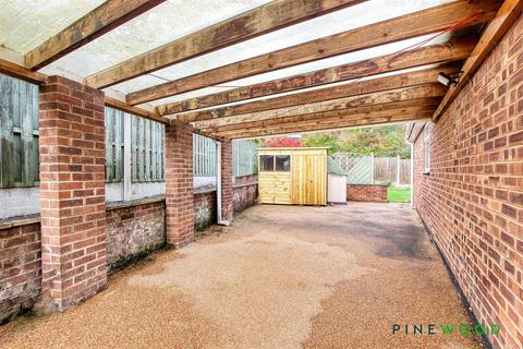 undefined, Ashover Road, Chesterfield S43
