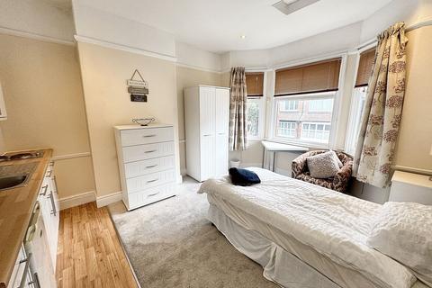 1 bedroom house to rent, Studio 2, Mount Road, Hinckley, LE10 1AD