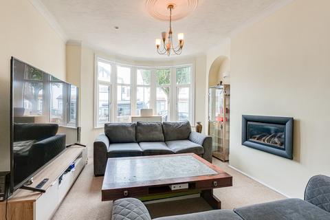 undefined, Dundonald Drive, Leigh-on-sea, SS9