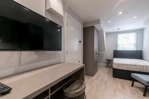 Ground floor flat to rent, Flat 14 50-52 St Quintin Avenue