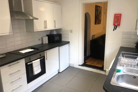 6a Nettleton Road, Gloucester, GL1 1QD