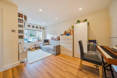 undefined, Aspen Close, Ealing, London, W5