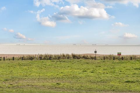 3 bedroom flat for sale, Flat 8, Royal Sea Front Apartments, Sea Front Hayling Island PO11