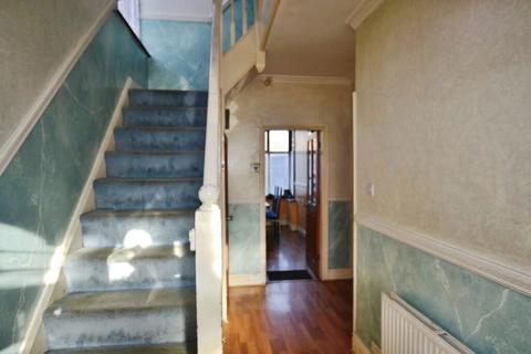 4 bedroom semi-detached house for sale, Evington Road, Leicester, Leicestershire, LE2 1HN