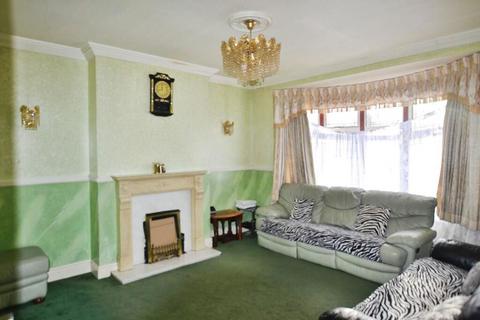 4 bedroom semi-detached house for sale, Evington Road, Leicester, Leicestershire, LE2 1HN