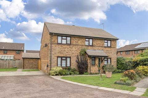 Caversfield,  Oxfordshire,  OX27