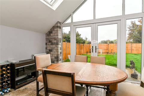 3 bedroom bungalow for sale, High Ridge Crescent, New Milton, Hampshire, BH25