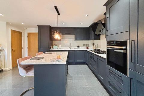 4 bedroom detached house for sale, Troon Court, Sleaford NG34