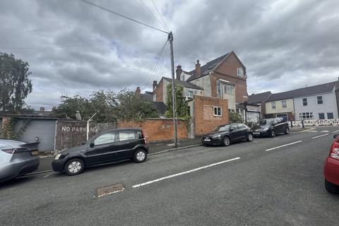 undefined, Bournville Lane, Birmingham, B30