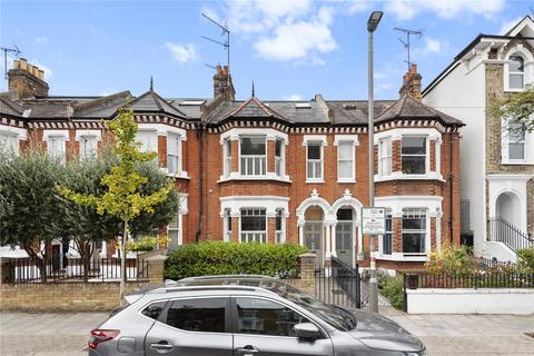 10 Aspley Road, London, SW18 2DB