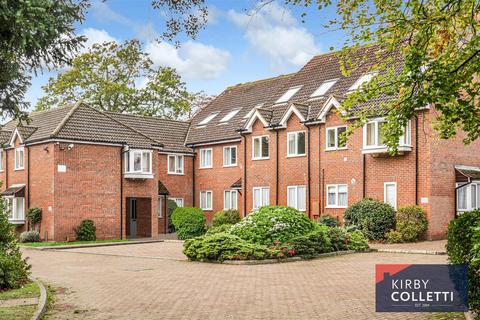 2 bedroom flat for sale, Yewlands, Hoddesdon