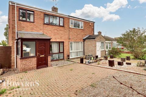 undefined, Lloyds Avenue, Kessingland