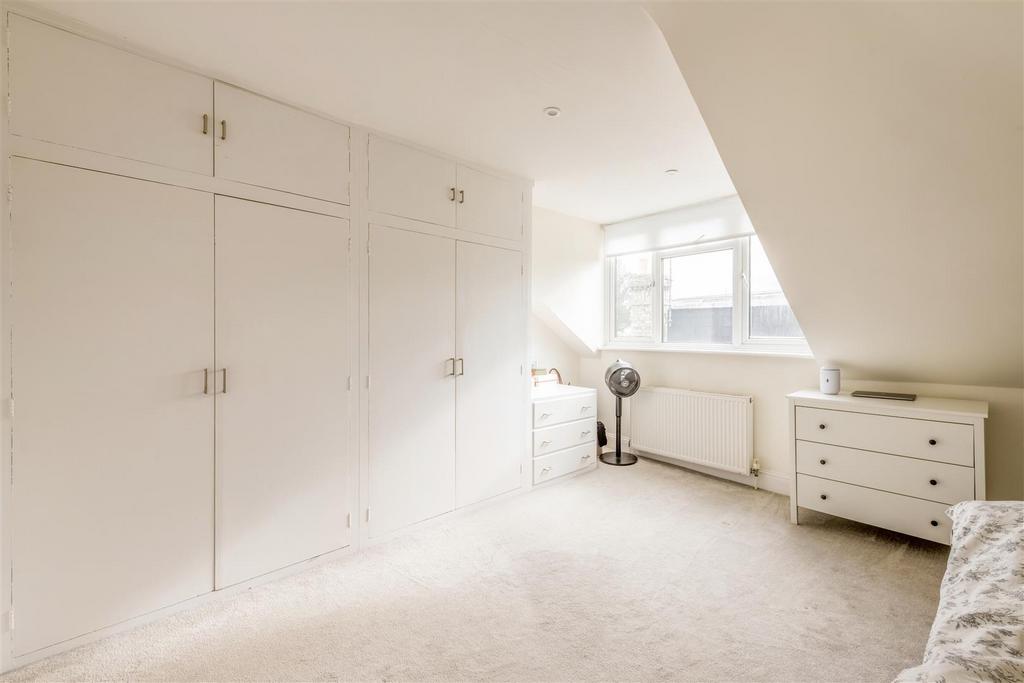 Flat 5, 36 Wilbury Road-16.jpg