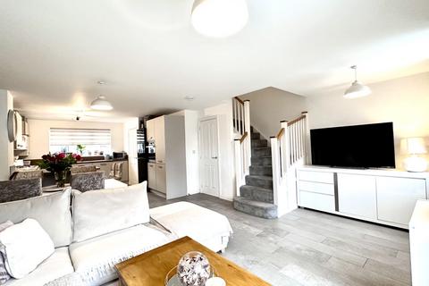 3 bedroom semi-detached house for sale, Quinton Road, Witchford, Ely, Cambridgeshire