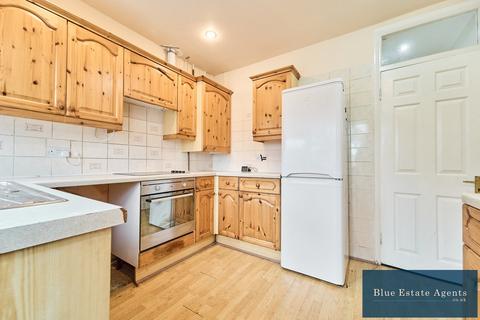 23 Ashton Gardens, Hounslow, TW4 7BU