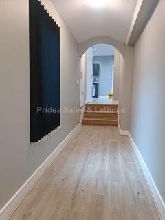 undefined, High Street, Lincoln