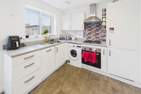 2 bedroom semi-detached house to rent, Bradshaw Drive, Cammo, Edinburgh, EH12